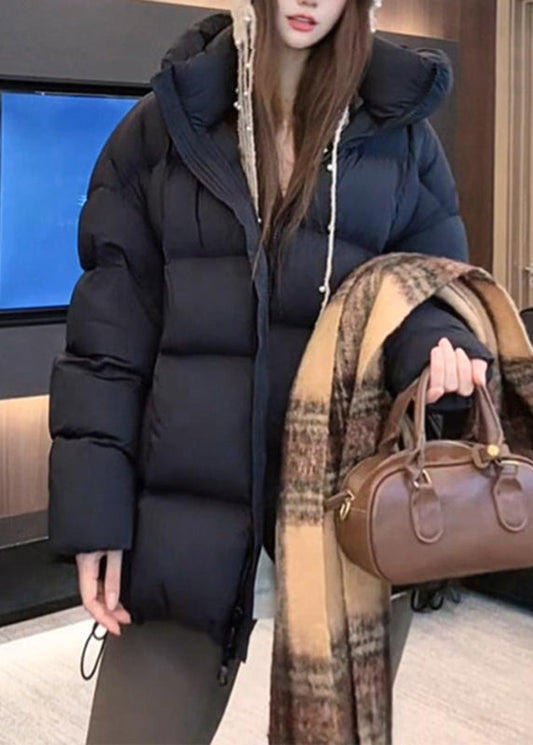 Parka con capucha lisa de patchwork y bolsillos azules de estilo invierno