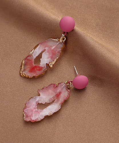 Pendientes colgantes con diseño asimétrico de resina y aleación roja de color degradado