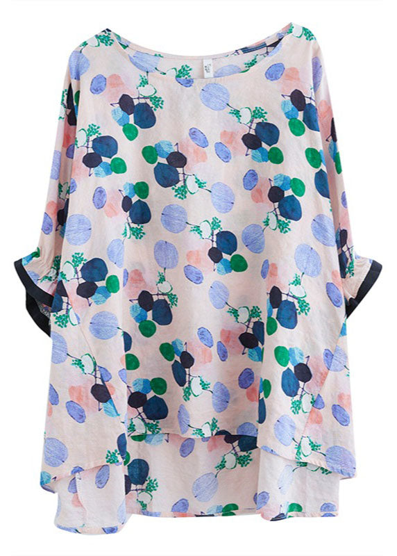 Stil: Rosafarbenes Oberteil mit Rundhalsausschnitt, asymmetrischem Design und Rüschen