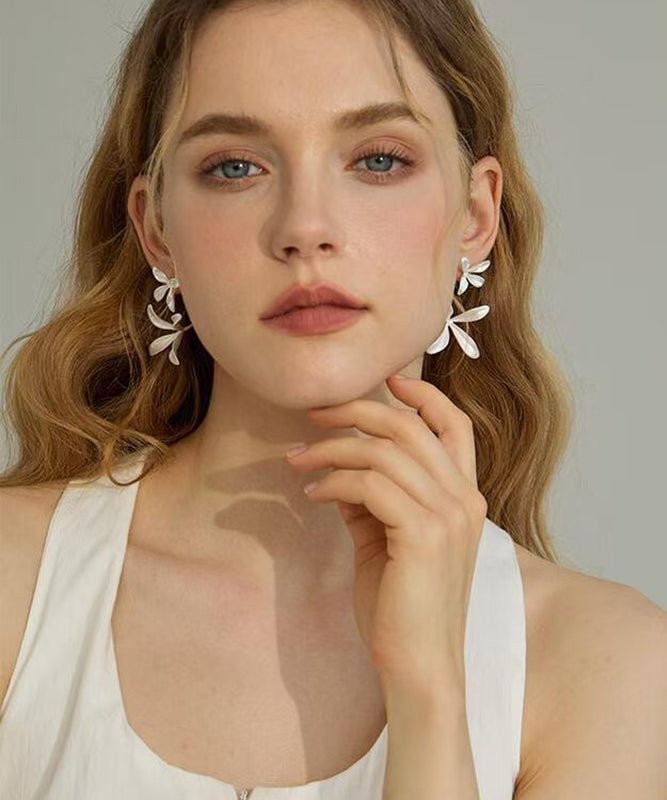 Ohrstecker im Orchideen-Design aus Seide, Kupfer, vergoldetem Emaille-Tropfenglasur