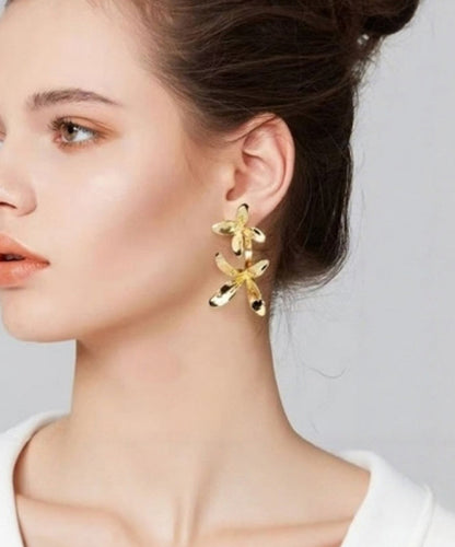 Ohrstecker im Orchideen-Design aus Seide, Kupfer, vergoldetem Emaille-Tropfenglasur