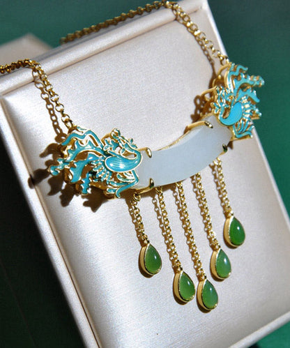 Collar con lazo de fénix esmaltado en jade blanco