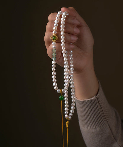 Stil Weiße Jade Perle Traubenstein Orchidee Anhänger Halskette