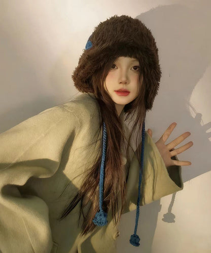 Elegante gorro Bonnie de piel sintética, cálido y acogedor en color beige