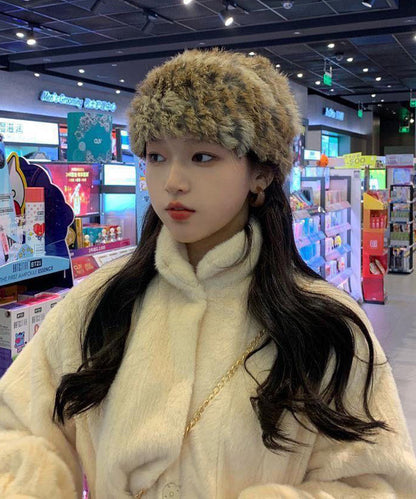 Elegante gorro Bonnie de piel sintética, grueso y cálido, en color beige