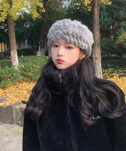 Elegante gorro Bonnie de piel sintética, grueso y cálido, en color beige