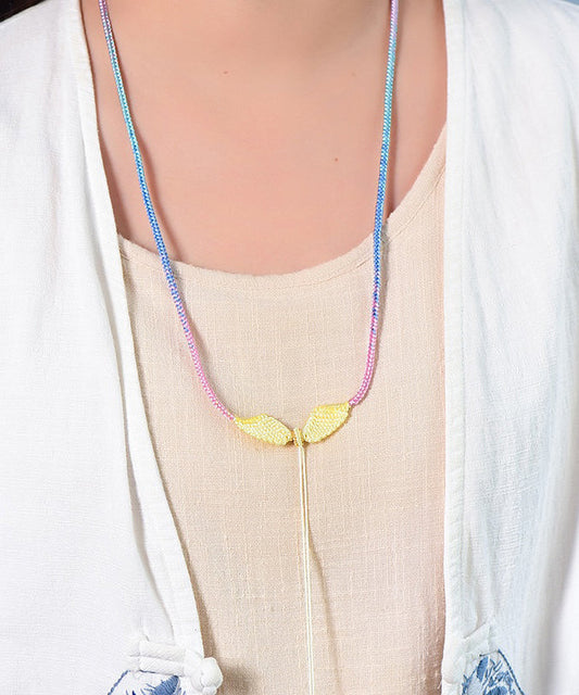 Stilvolle schwarze handgestrickte Jade-Halskette mit acht geflochtenen Anhängern