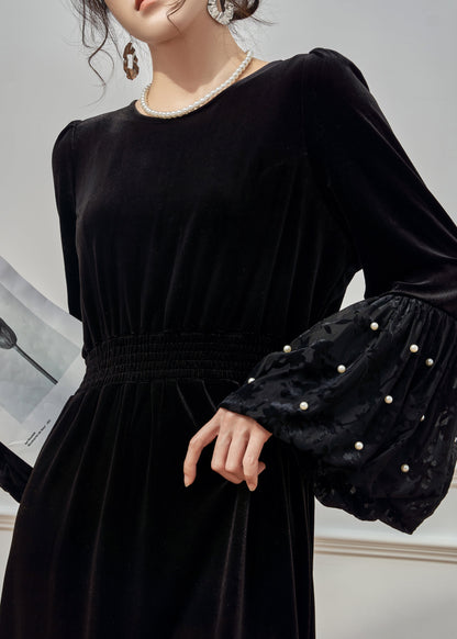 Stylish Black O Neck Pearl Elastic Waist Velvet Long Dresses Winter