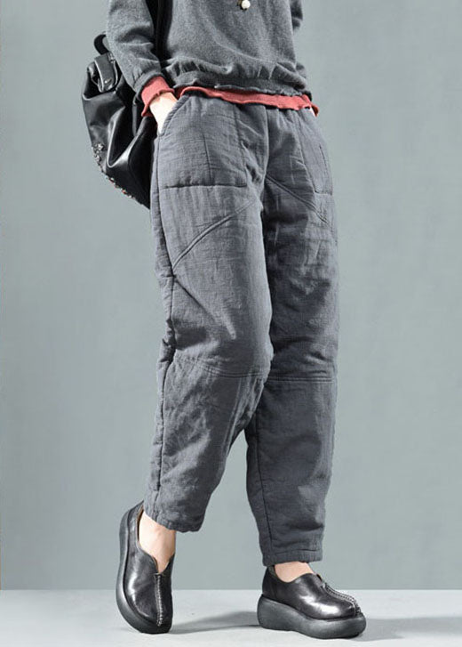 Stilvolle schwarze Leinenhose mit Taschen für den Winter