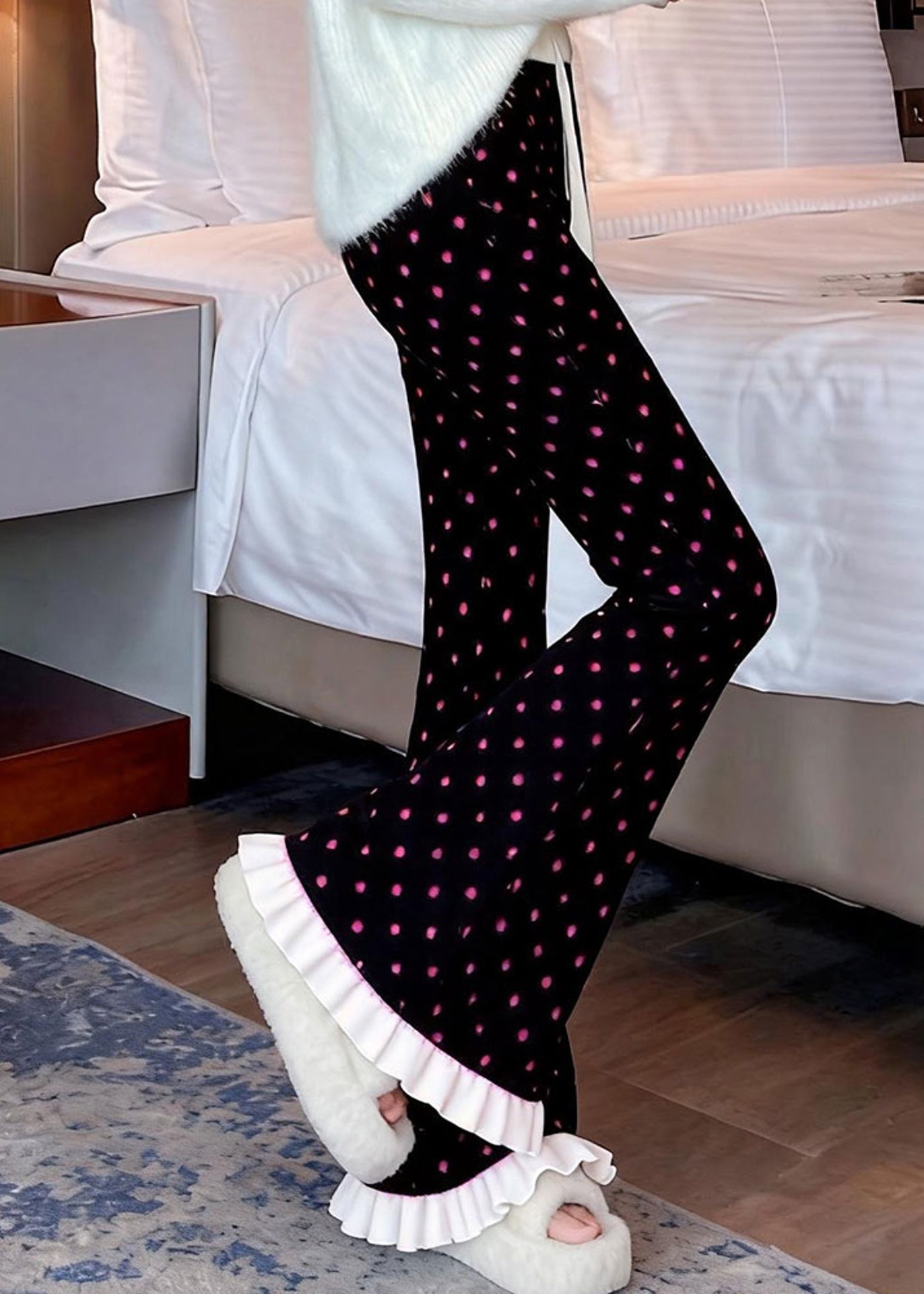 Stylish Black Ruffled Print Knit Flared Trousers Winter