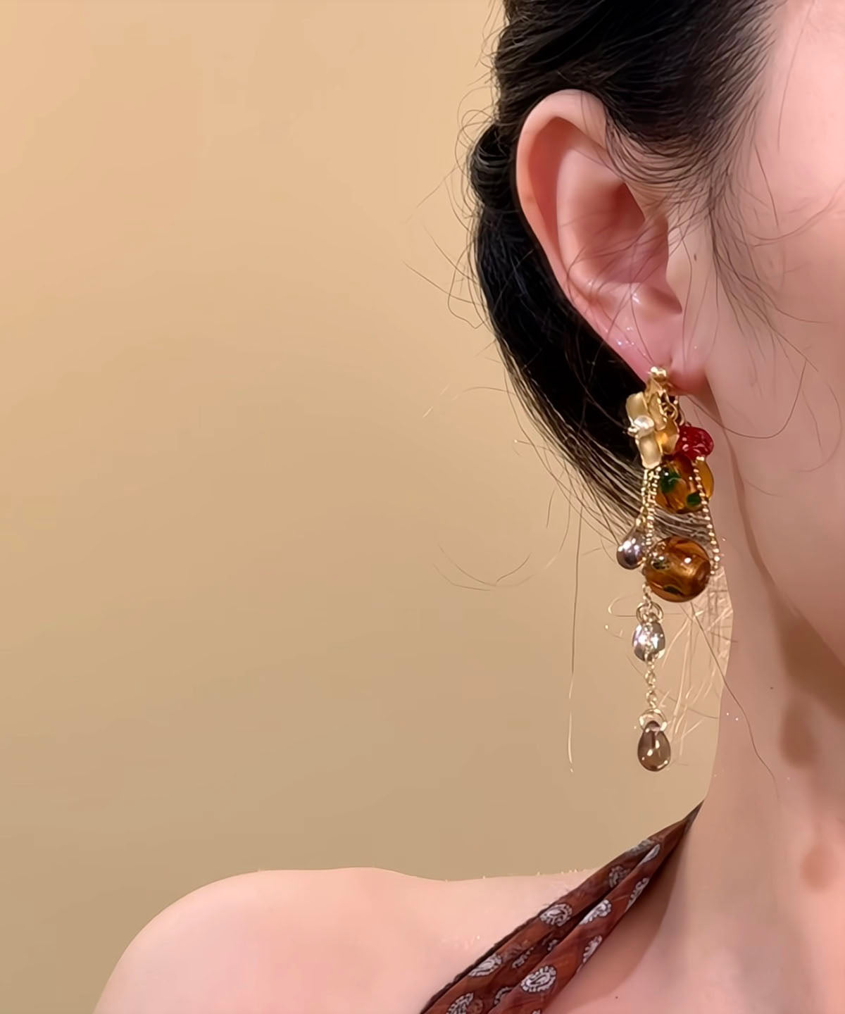 Stylish Brown Alloy Grape Cluster Tassel Drop Earrings