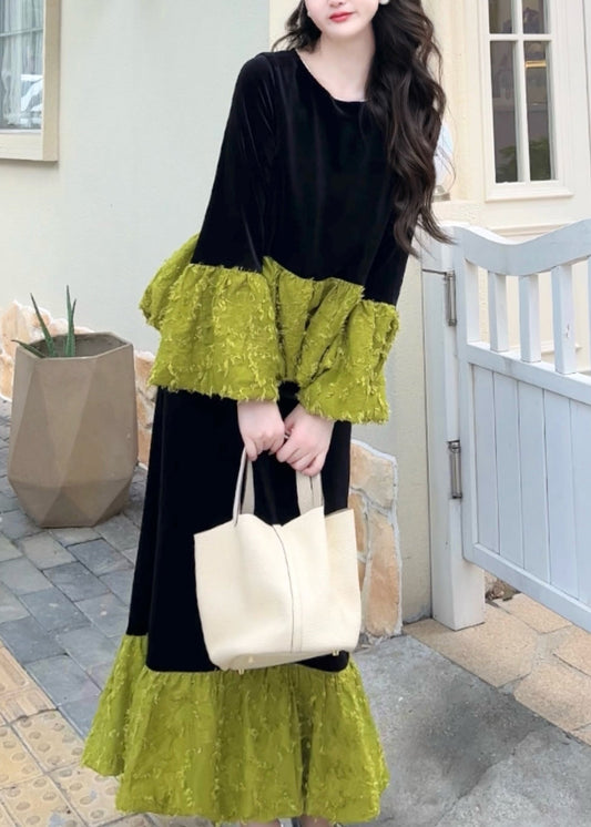 Stilvolles zweiteiliges Set aus Samt mit Farbblock-Design, Rundhalsausschnitt und Patchwork-Optik für den Frühling