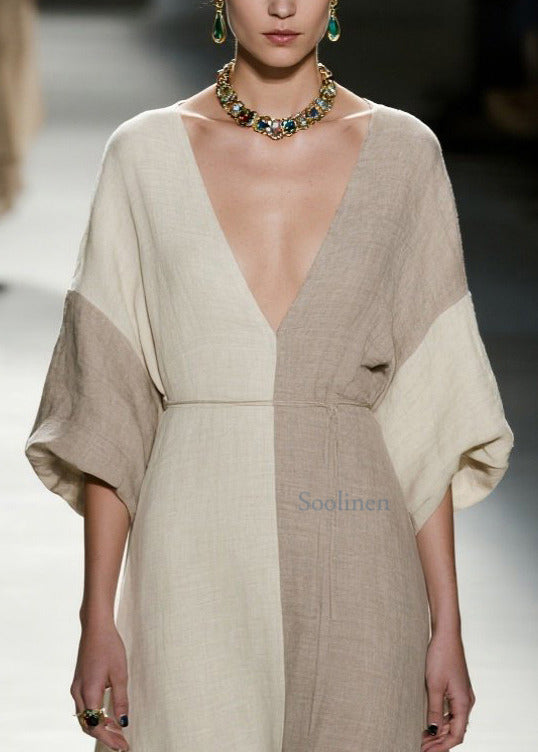 Stilvolles Sommerkleid aus Baumwolle mit Farbblock-Design, V-Ausschnitt und Patchwork-Elementen