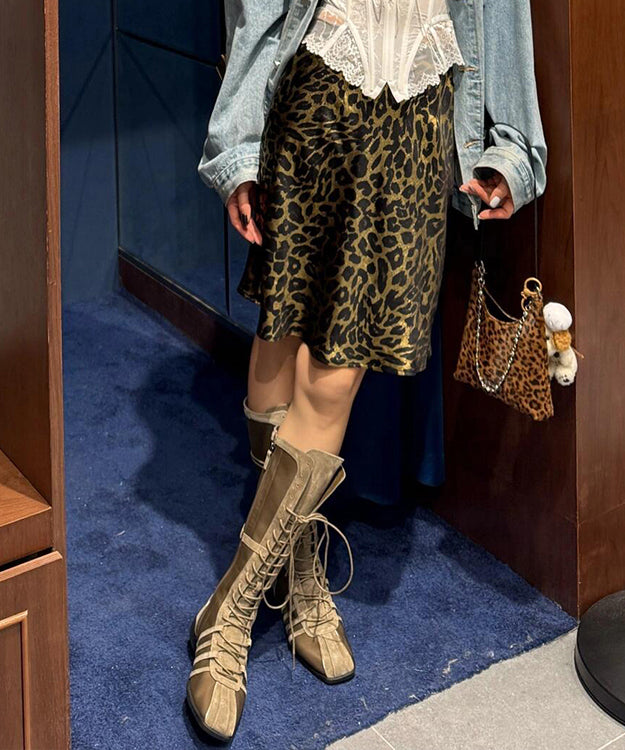 Elegante Schnürstiefel aus Rindsleder in Olivgrün