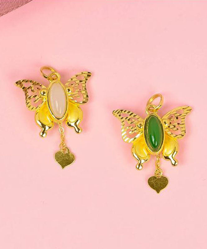 Stilvolle Halskette mit asymmetrischem, vergoldetem Jade-Schmetterlingsanhänger