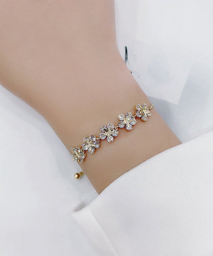 Stilvolles Gold-Kupfer-Overgild Zirkon Blumen Charm Armband