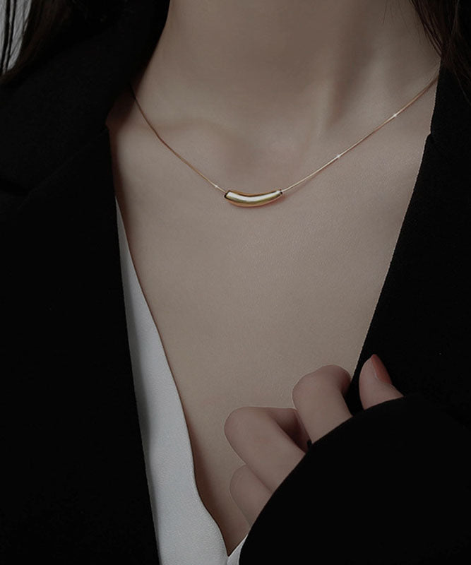 Stilvolle Halskette mit Medaillon aus vergoldetem Auberginen-Edelstahl