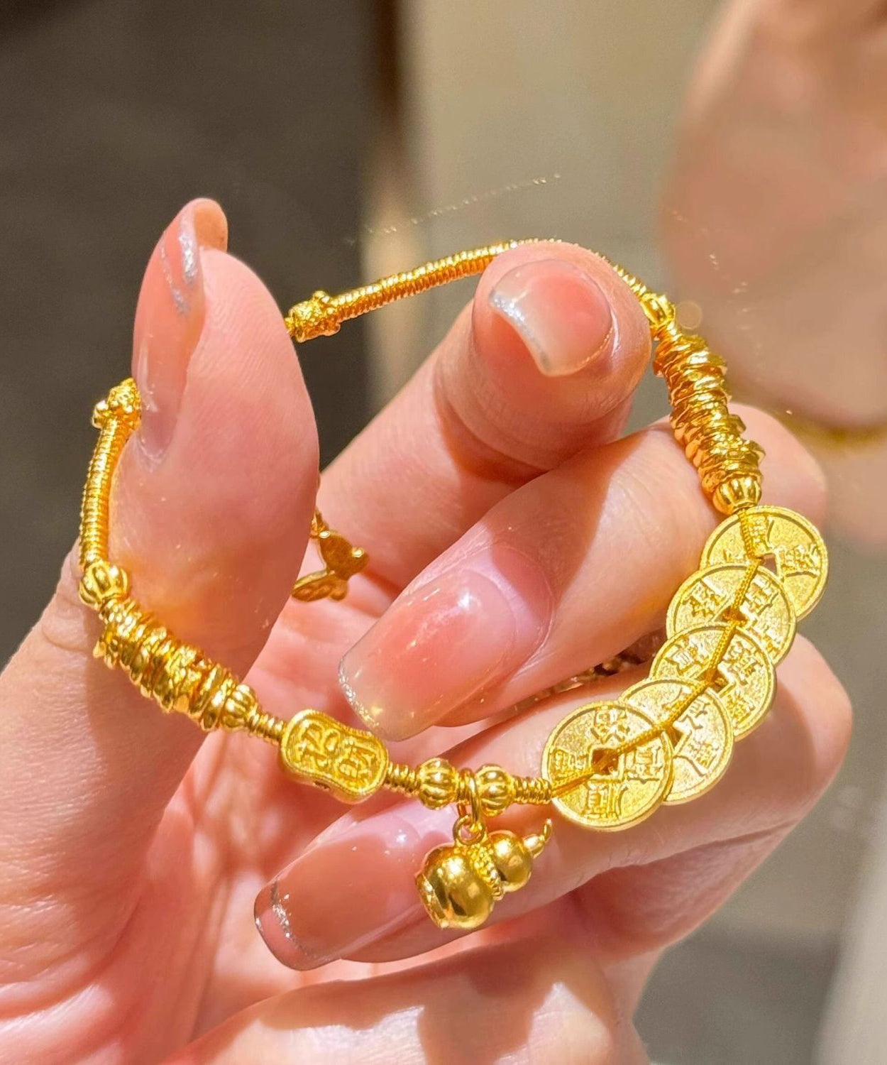 Stylish Gold Sterling Silver Overgild Money Pit Charm Bracelet