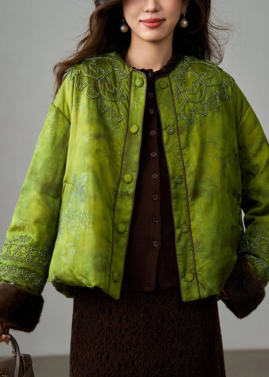 Stilvoller grüner Wintermantel aus besticktem Patchwork-Nerzhaar und Entendaunen