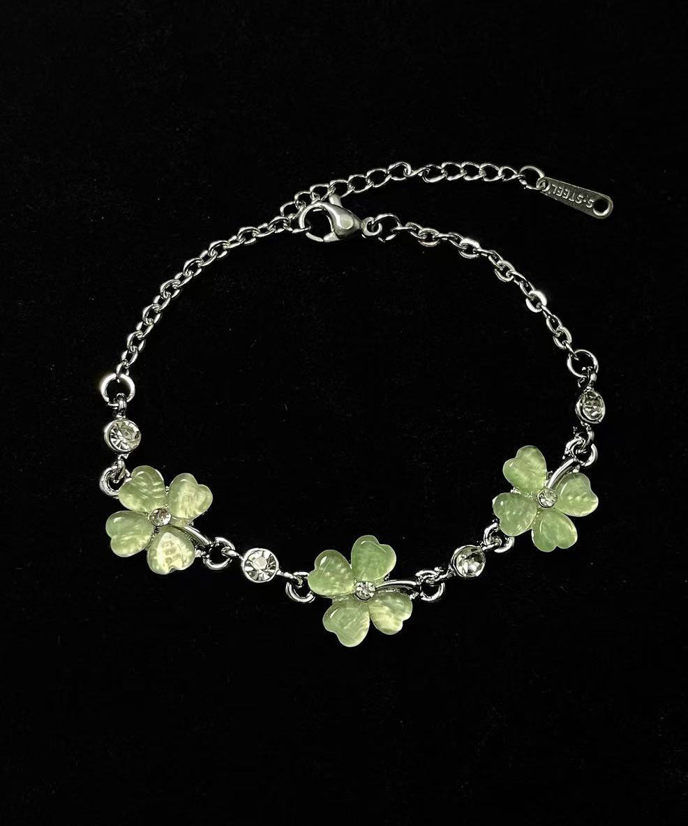 Stylish Green Four Leaf Clover Alloy Adjustable Bracelet