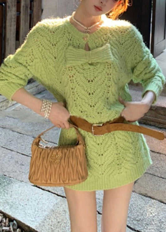 Stilvolles grünes Strickkleid mit Rundhalsausschnitt, Schleifen-Patchwork, mittellang, Frühling