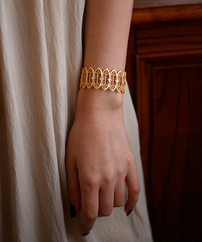 Stylish Hollow Out Natural Mother Of Pearl 14K Gold Cuff