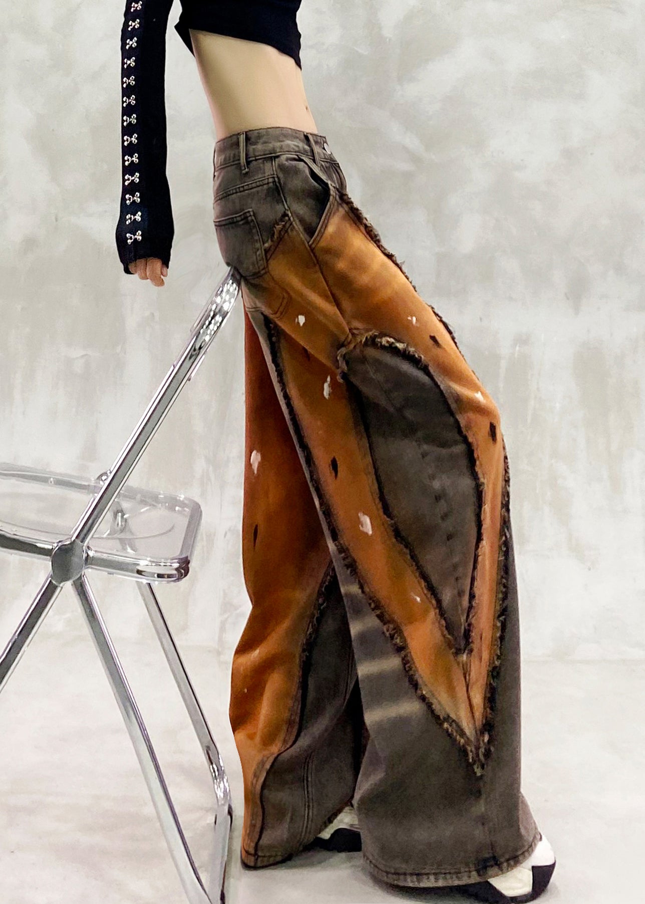 Stilvolle Khaki-Oversize-Patchwork-Jeans für den Frühling