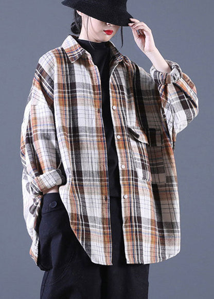 Stilvolles Khaki PeterPan Kragen Taschen Knopf Herbst Langarmhemd