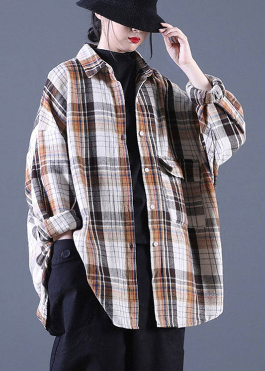 Stilvolles Khaki PeterPan Kragen Taschen Knopf Herbst Langarmhemd