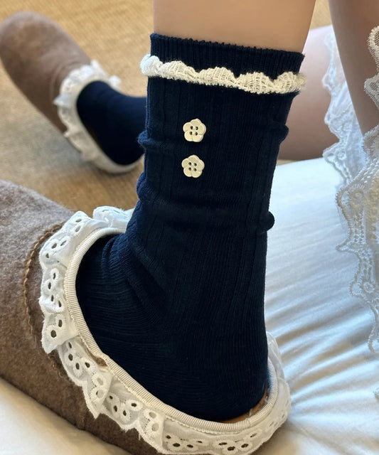 Stylish Lace Paired With Button Mid Calf Socks