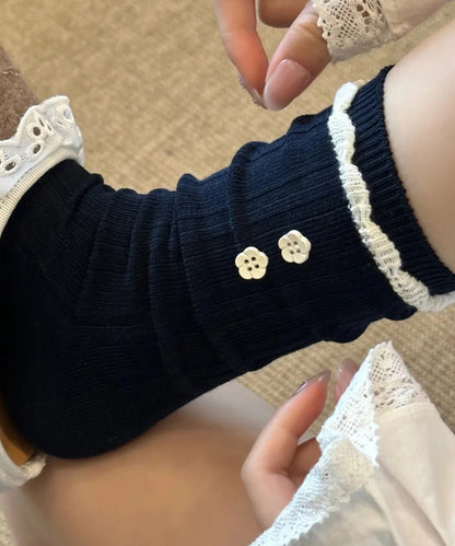 Stylish Lace Paired With Button Mid Calf Socks
