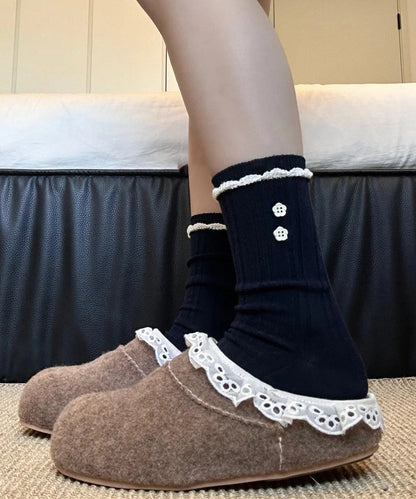 Stylish Lace Paired With Button Mid Calf Socks