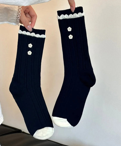 Stylish Lace Paired With Button Mid Calf Socks