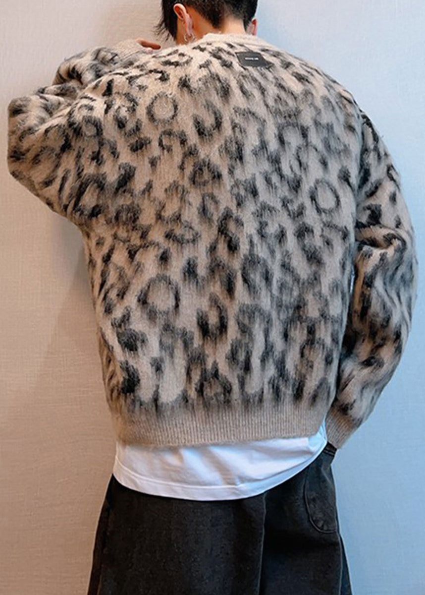 Stylish Leopard O-Neck Oversized Knit Sweaters Men Winter