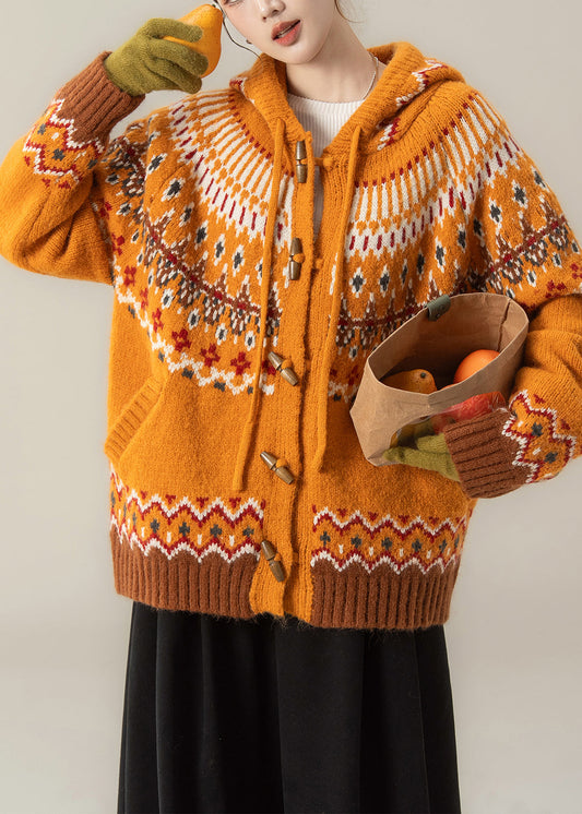 Elegante conjunto de dos piezas de abrigo de punto con capucha y pantalones anchos de jacquard naranja para primavera.