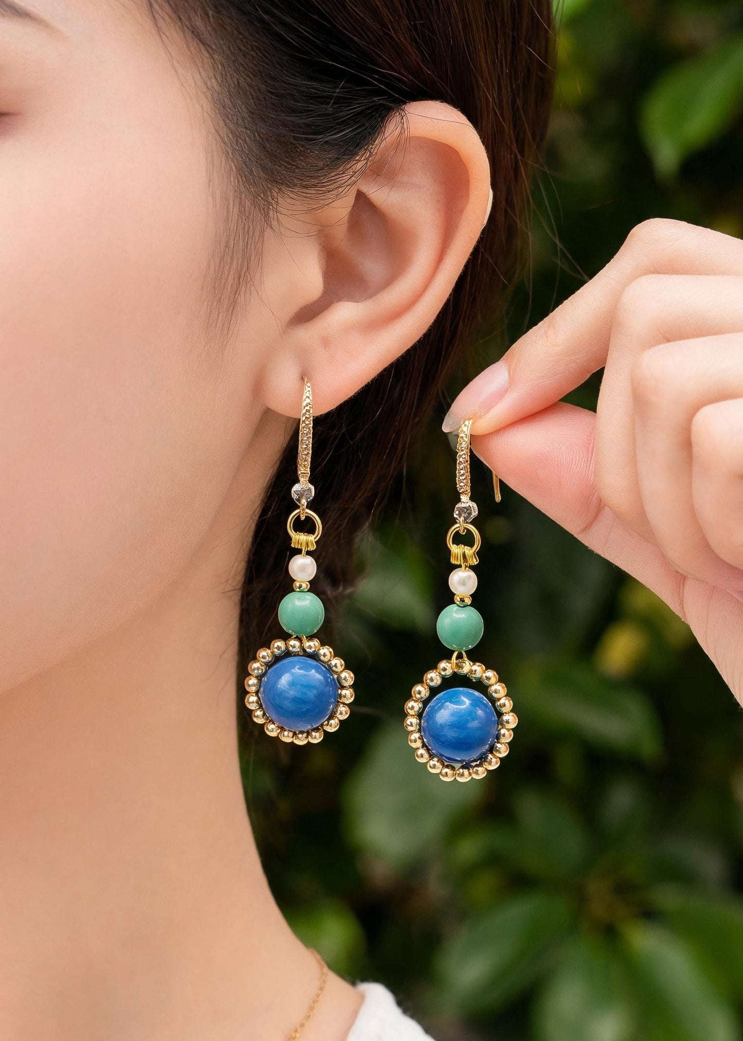 Stylish Peacock Blue Gem Stone Ethnic Style Drop Earrings
