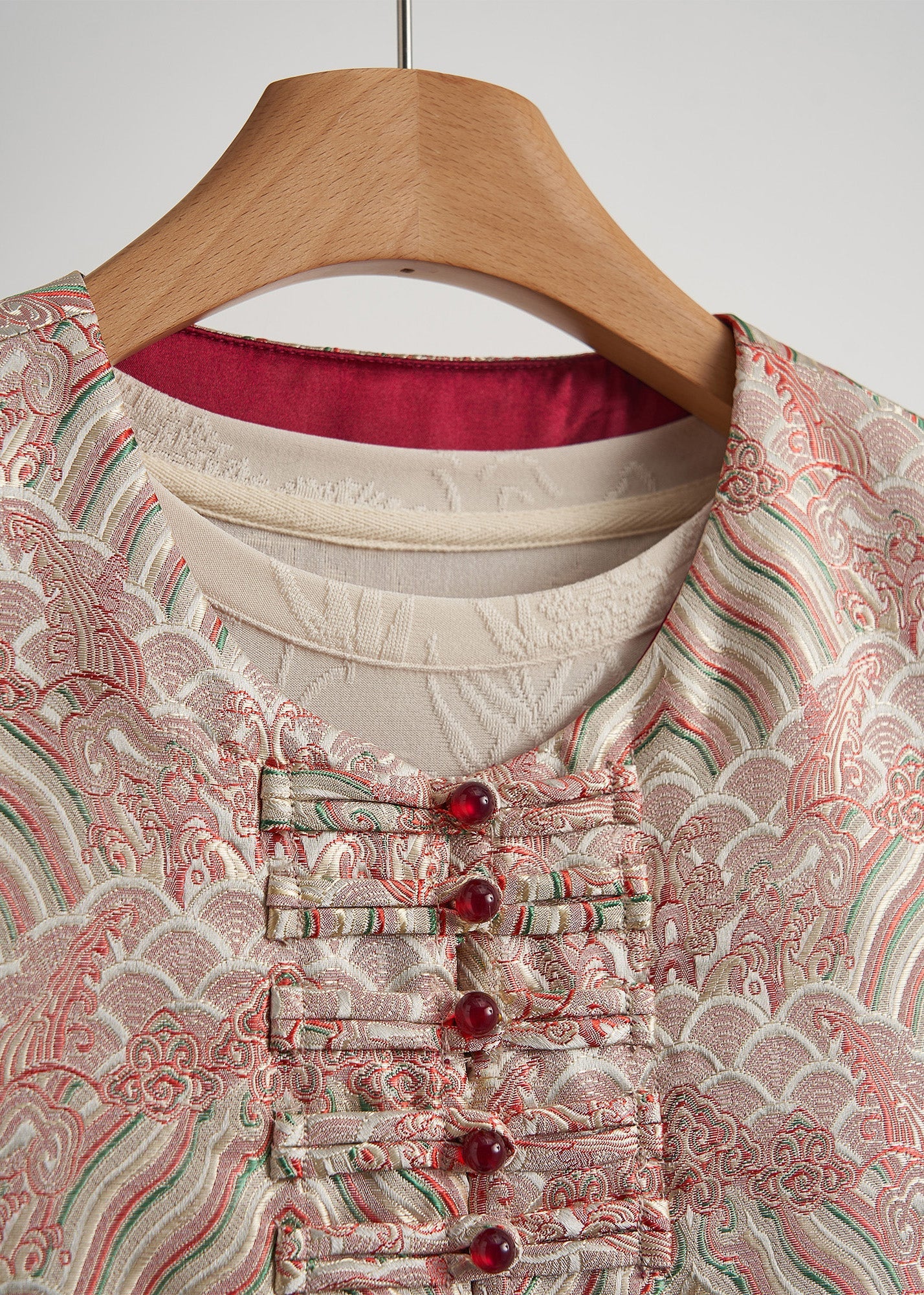 Stylish Pink Jacquard Patchwork Chinese Button Silk Vests Fall