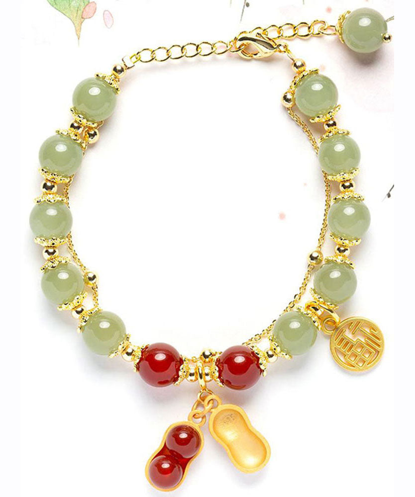 Stilvolles rotes Jade-Erdnuss-Quasten-Charm-Armband aus 18 Karat Gold