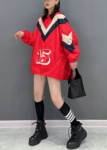 Stilvolles rotes Sweatshirt-Oberteil mit übergroßen Taschen und Kordelzug