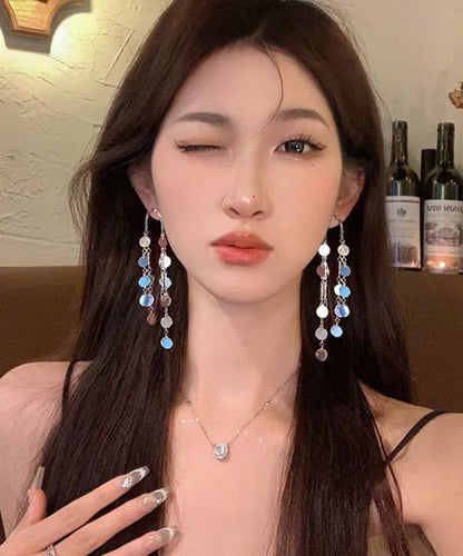 Pendientes elegantes con borlas de lentejuelas de aleación de cobre y seda