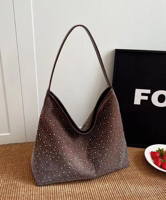 Stilvolle, vielseitige Handtasche mit großem Fassungsvermögen in Braun mit Zirkonia