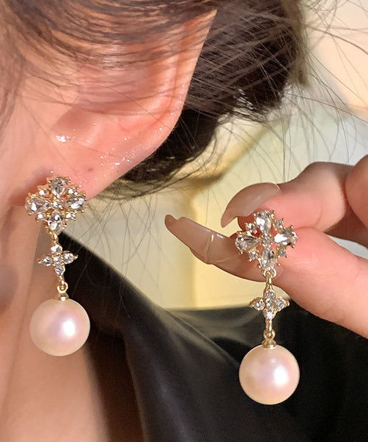 Elegantes pendientes colgantes de resina y circonitas blancas