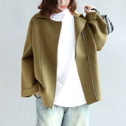 Teegrüner Wollkurzmantel mit Reißverschluss, Oversize-Jacke, Cape-Mantel