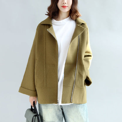 Teegrüner Wollkurzmantel mit Reißverschluss, Oversize-Jacke, Cape-Mantel