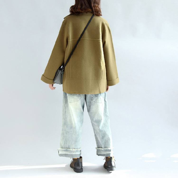 Teegrüner Wollkurzmantel mit Reißverschluss, Oversize-Jacke, Cape-Mantel