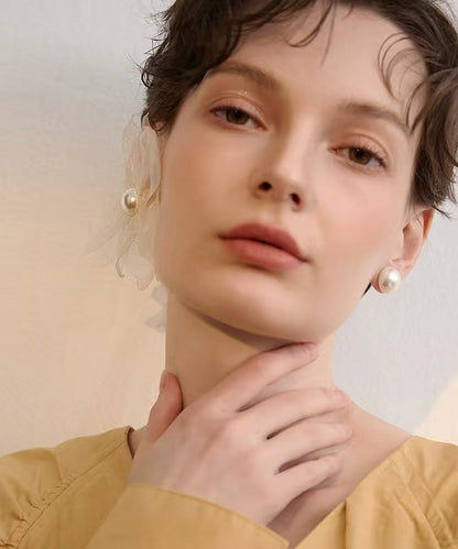 Unique Asymmetric Tulle Flower Pearl Stud Earrings