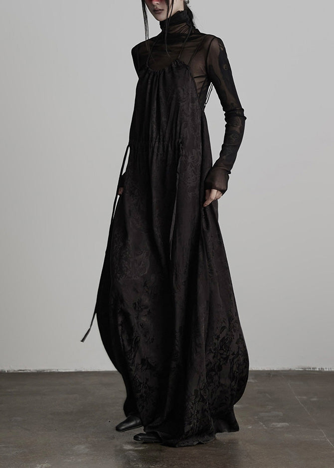 Einzigartiges schwarzes besticktes Seidenkleid mit Spaghettiträgern und Schnürung für den Frühling