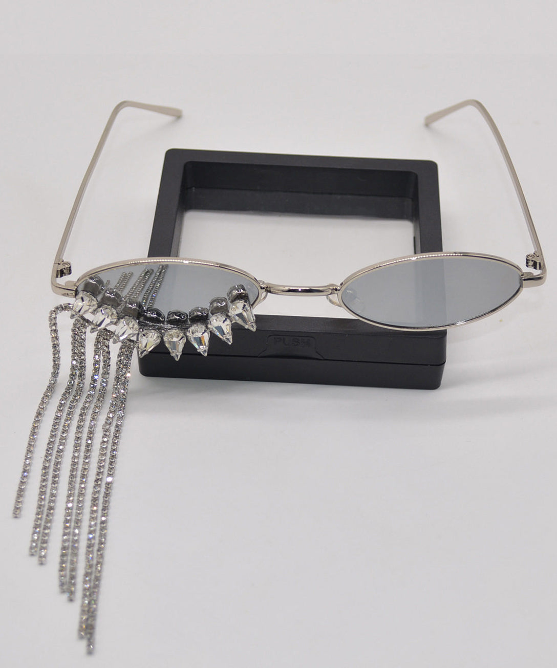 Unique Black Stainless Steel Zircon Tassel Sunglasses