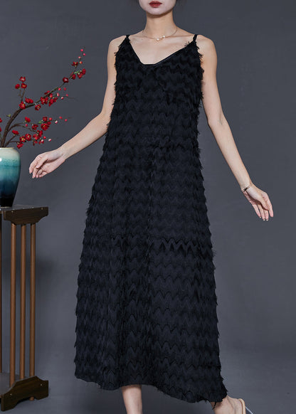 Einzigartiges schwarzes Chiffon-Spaghettiträgerkleid mit Quasten für den Sommer