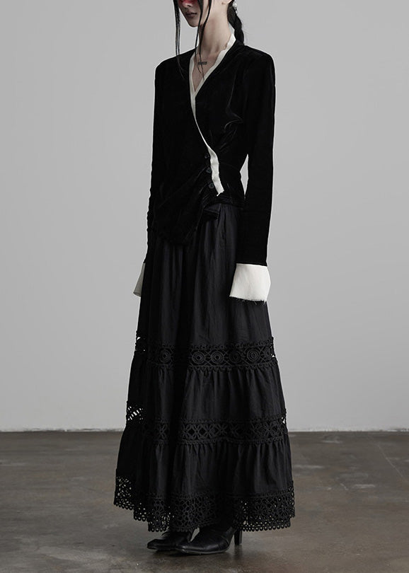 Einzigartiges schwarzes Patchwork-Top aus Seidenvelours mit V-Ausschnitt für den Frühling